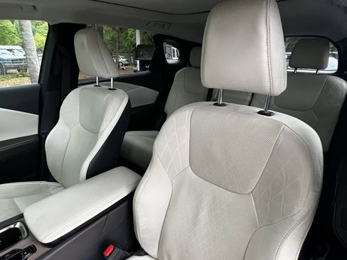 Used 2023 Lexus RX 350 FWD w/ Accessory Package (Z1) image 17