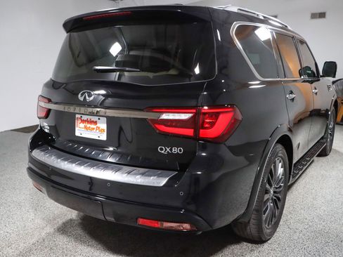 Used 2023 INFINITI QX80 Premium Select w/ Cargo Package image 7