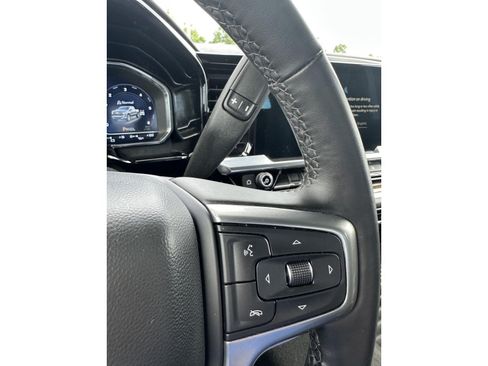 Used 2023 Chevrolet Silverado 1500 LT AWD/4WD image 25
