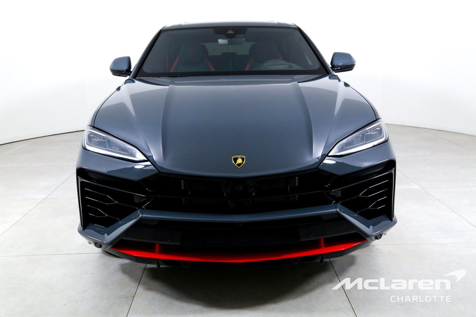 Used 2025 Lamborghini Urus S AWD/4WD image 4