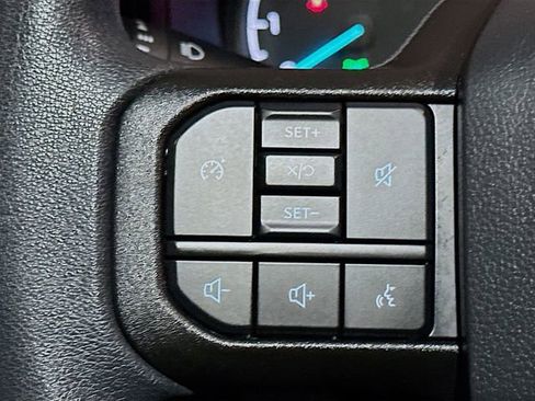 Certified 2024 Ford F250 XLT w/ FX4 Off-Road Package image 32