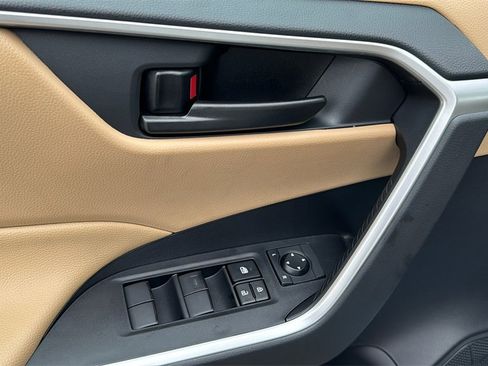 New 2025 Toyota RAV4 LE image 15