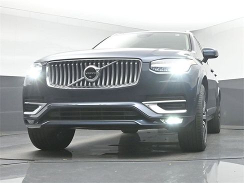 Used 2024 Volvo XC90 B6 Plus w/ Protection Package Premier image 38