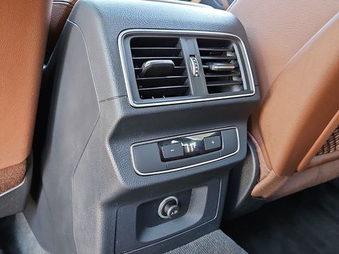 Used 2018 Audi Q5 2.0T Premium image 16