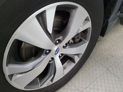 Used 2020 Subaru Ascent Premium w/ Convenience Package image 31