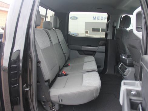 Certified 2022 Ford F150 XLT w/ Equipment Group 302A High image 14