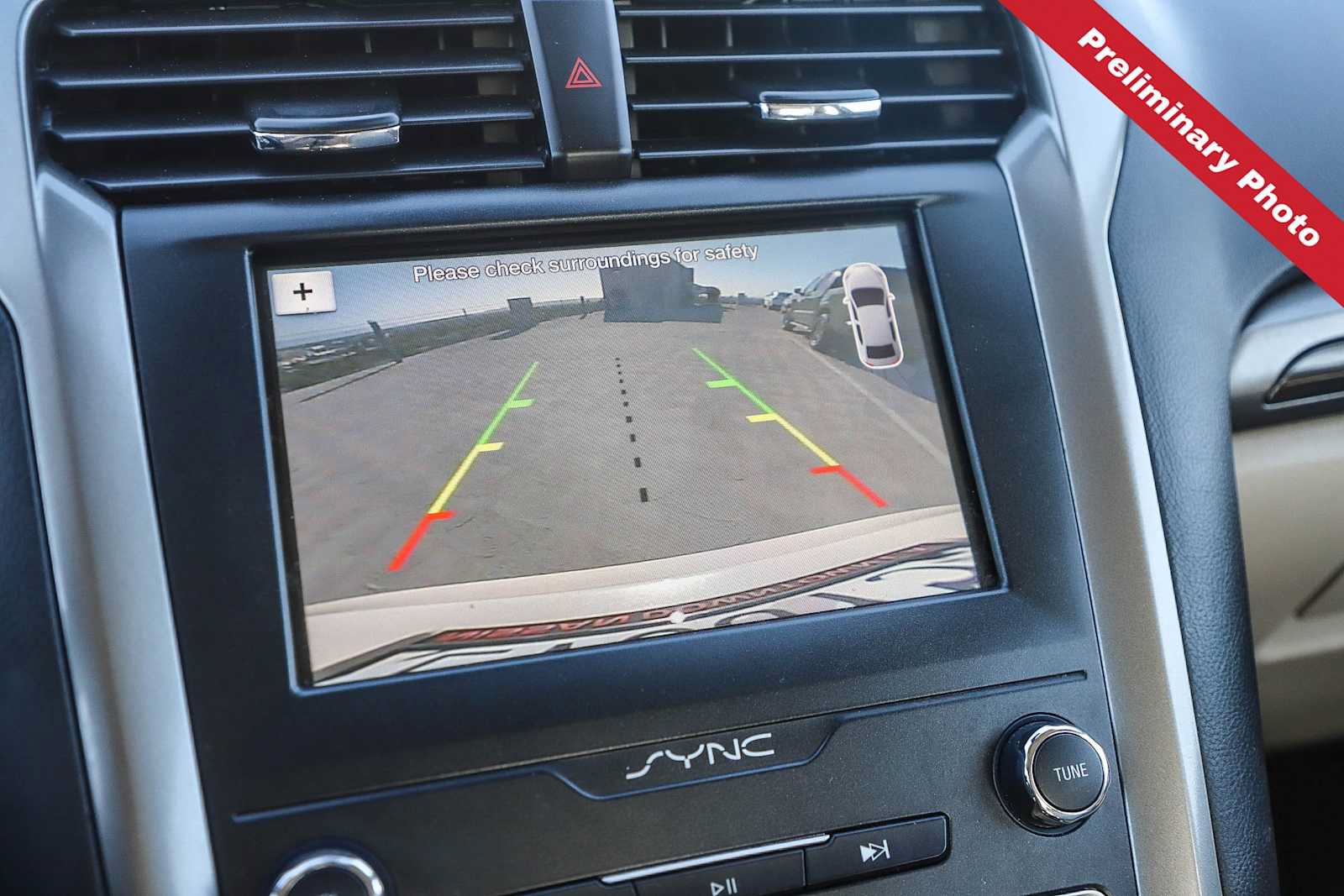 Used 2019 Ford Fusion SEL FWD image 20