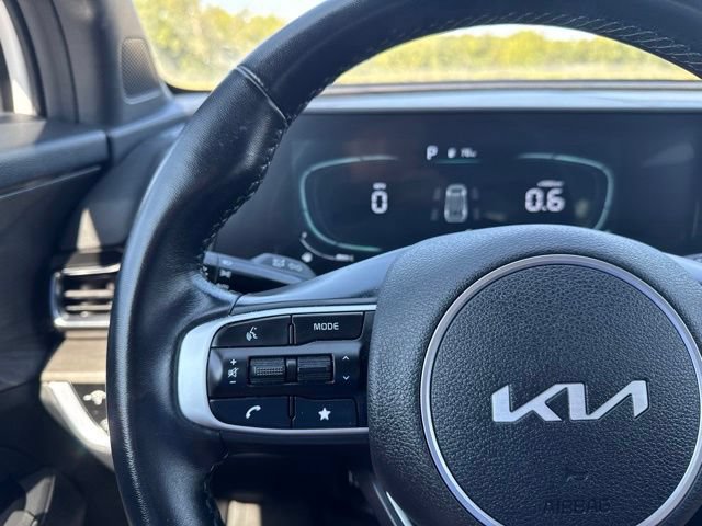 Used 2025 Kia Sportage X-Line w/ Premium Package AWD/4WD image 11
