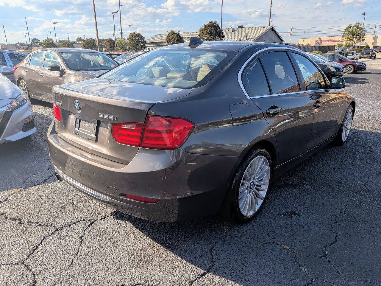 Used 2013 BMW 328i xDrive Sedan AWD/4WD image 14