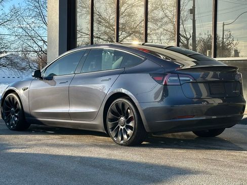 Used 2023 Tesla Model 3 Performance image 7