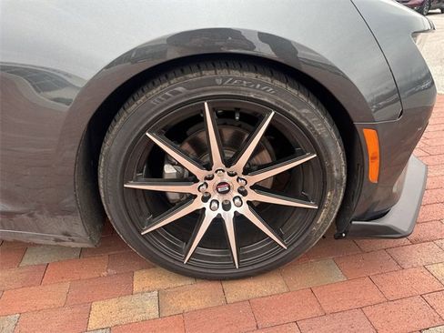 Used 2017 Chevrolet Camaro LT w/ RS Package image 17