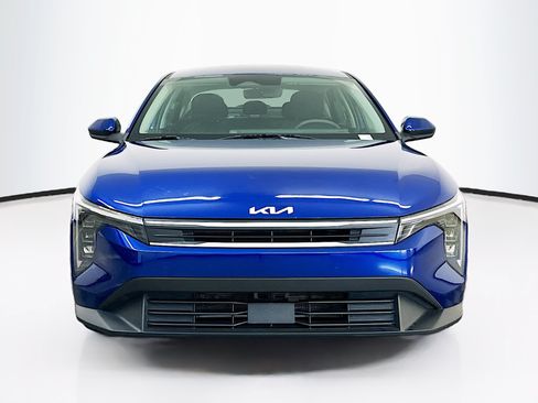 Used 2025 Kia K4 FWD image 2