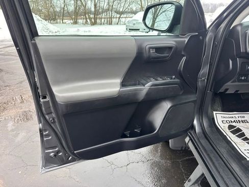 Used 2021 Toyota Tacoma SR image 13