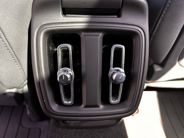 Used 2024 Polestar Polestar 2 AWD/4WD image 26