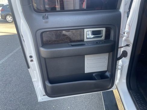 Used 2014 Ford F150 Platinum image 20