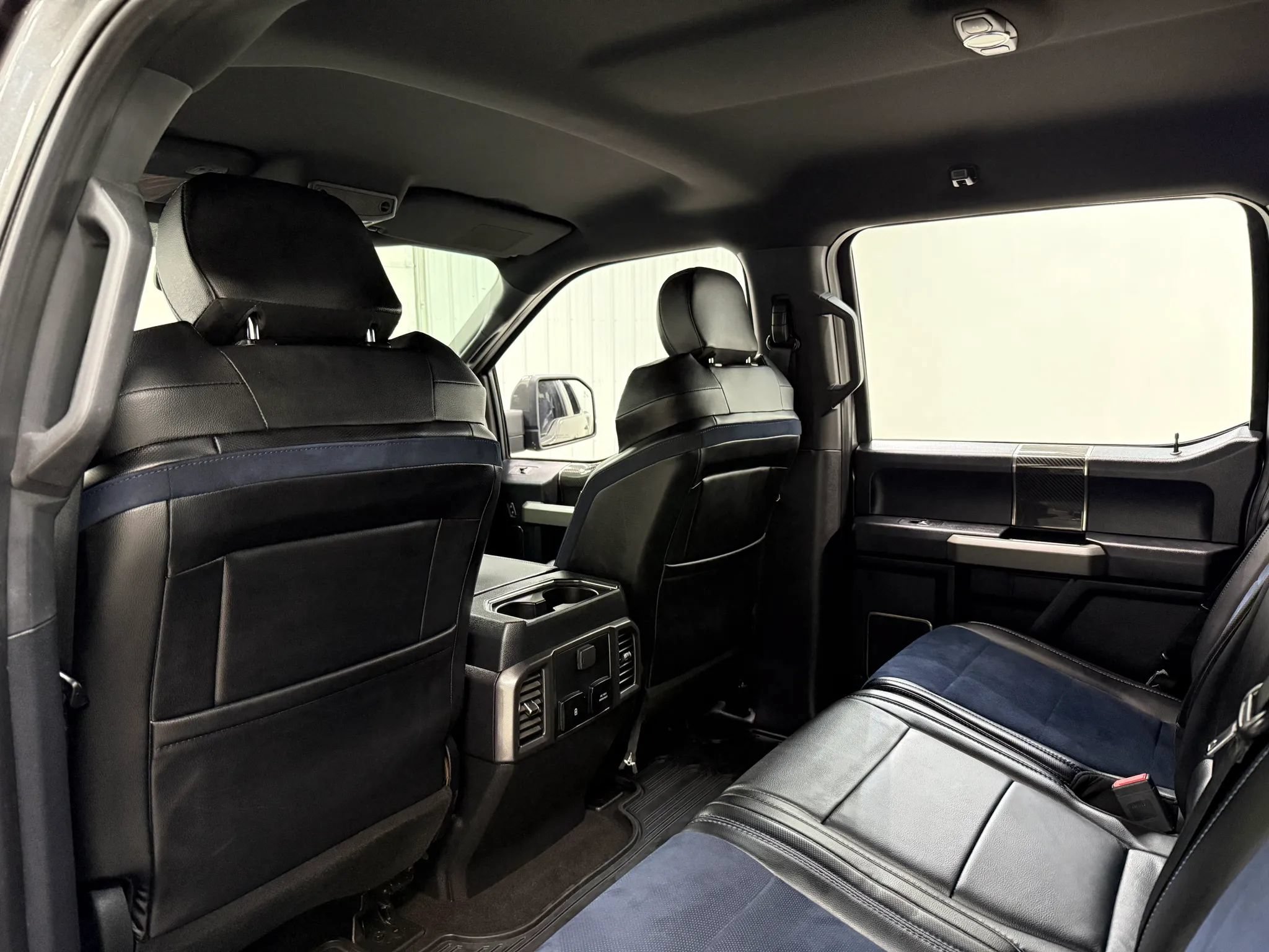 Used 2020 Ford F150 Raptor w/ Equipment Group 802A Luxury AWD/4WD image 16