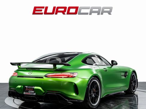 Used 2018 Mercedes-Benz AMG GT R image 5