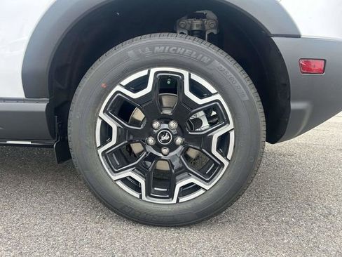 New 2025 Ford Bronco Sport Outer Banks image 4