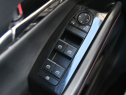 Used 2025 MAZDA CX-30 AWD 2.5 S w/ Preferred Package image 33