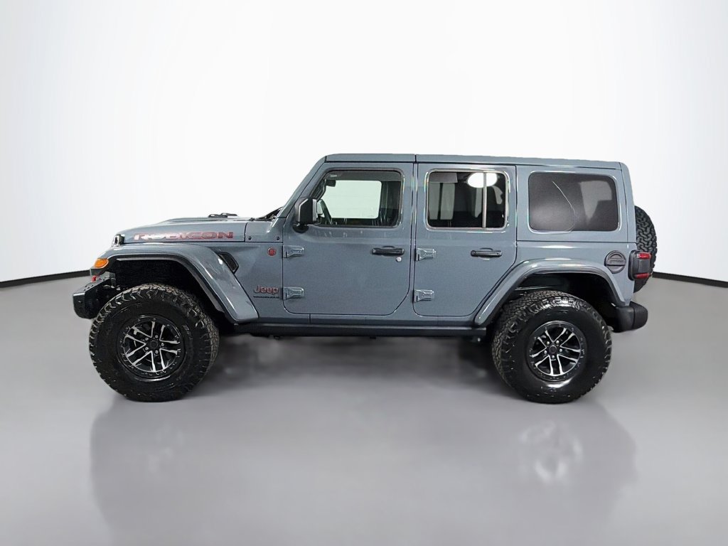 Used 2025 Jeep Wrangler Unlimited Rubicon AWD/4WD image 4