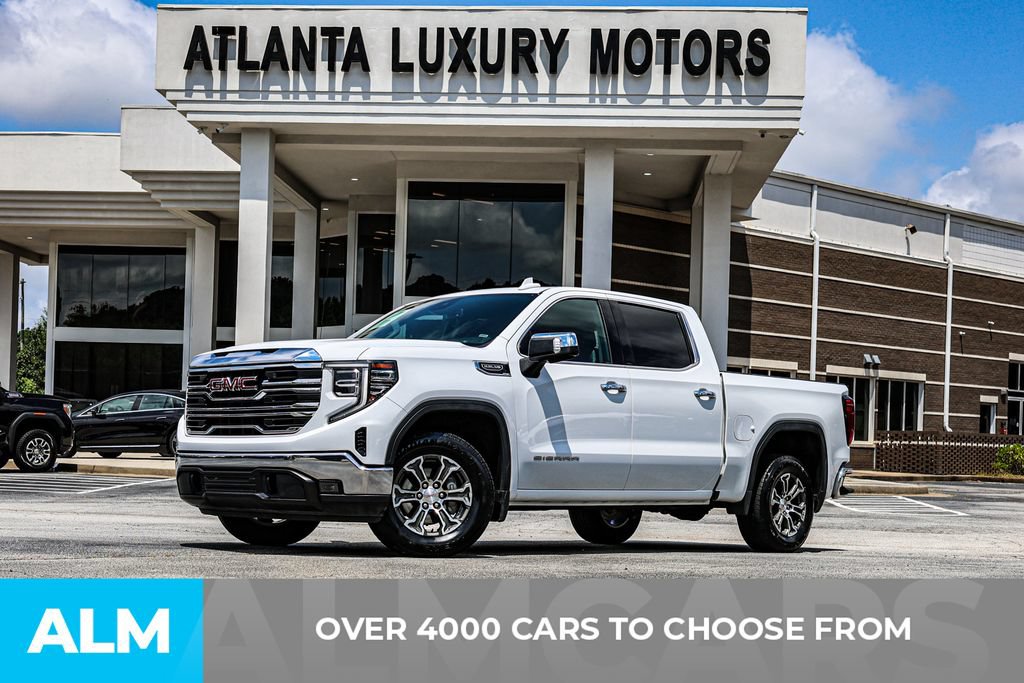 Used 2025 GMC Sierra 1500 SLT RWD image 2