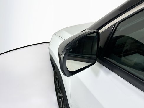 Used 2025 Jeep Compass Limited image 16