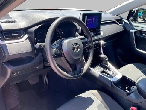Used 2024 Toyota RAV4 XLE w/ Convenience Package FWD image 18