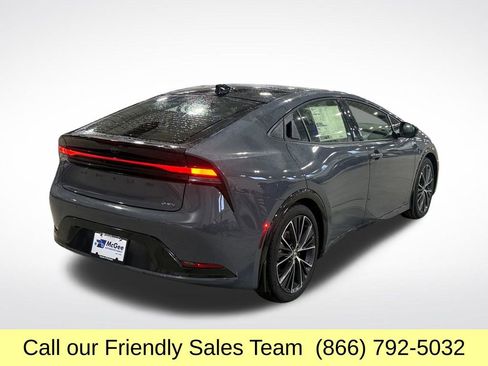 New 2026 Toyota Prius XLE image 5