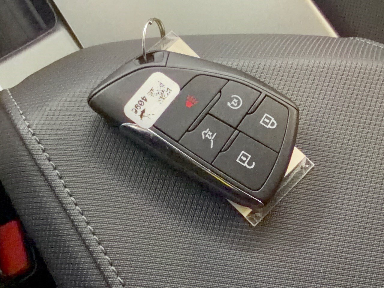 Used 2024 Chevrolet Equinox EV RS w/ Active Safety Package 3 FWD image 31