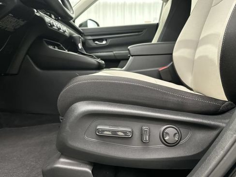 Used 2024 Honda CR-V EX image 18