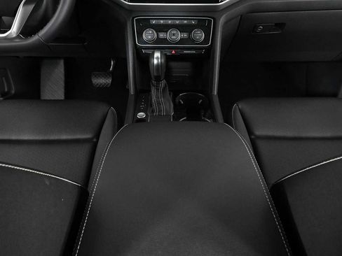 Certified 2023 Volkswagen Atlas SE w/ Panoramic Sunroof Package FWD image 18