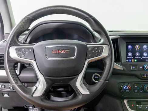 Used 2023 GMC Terrain SLE w/ Driver Convenience Package FWD image 33