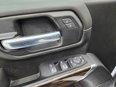 Used 2022 GMC Sierra 2500 SLE image 37