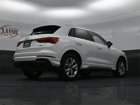 Used 2021 Audi Q3 2.0T Premium w/ Convenience Package image 31