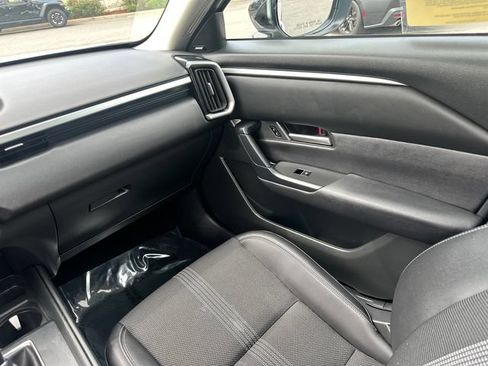 Used 2025 MAZDA CX-50 AWD 2.5 S w/ Premium Package image 22