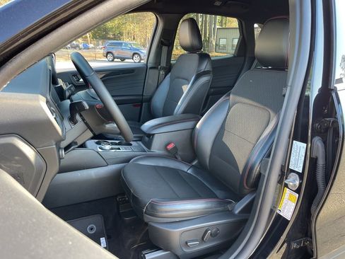 Used 2025 Ford Escape ST-Line image 21