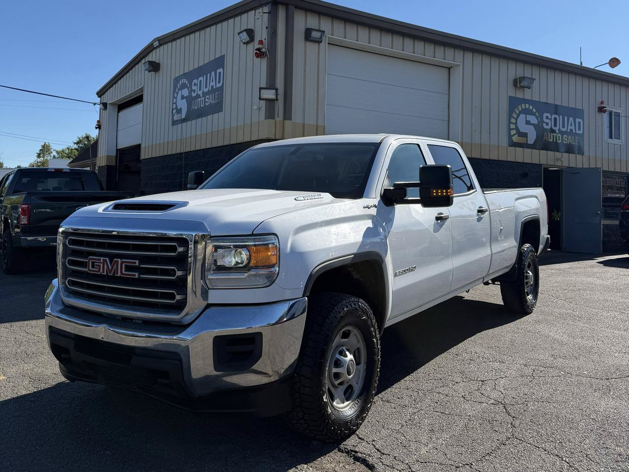 Used 2019 GMC Sierra 2500 4x4 Crew Cab w/ Sierra Convenience Package image 1