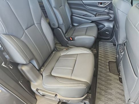 Used 2025 Subaru Ascent Limited AWD/4WD image 15
