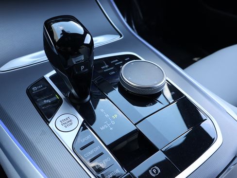 Used 2023 BMW X5 sDrive40i image 29