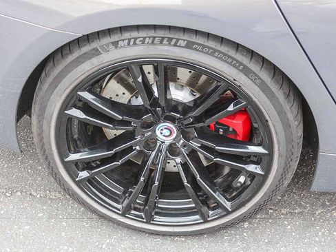 Used 2023 BMW M5 w/ Competition Package AWD/4WD image 8