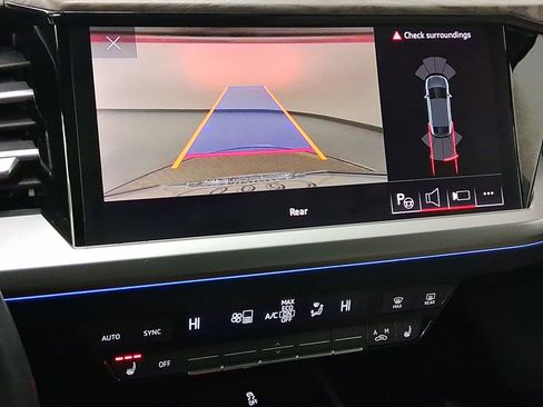 Used 2023 Audi Q4 e-tron Prestige image 24