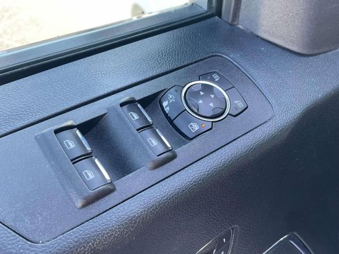 Used 2020 Ford F150 Platinum w/ Equipment Group 701A Luxury AWD/4WD image 16