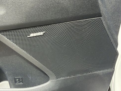 Used 2023 Kia Sorento SX image 18