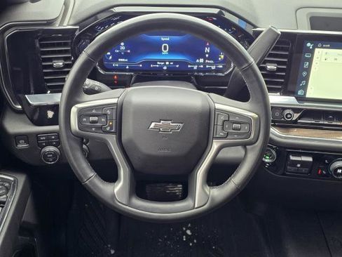 Used 2024 Chevrolet Silverado 1500 RST AWD/4WD image 25