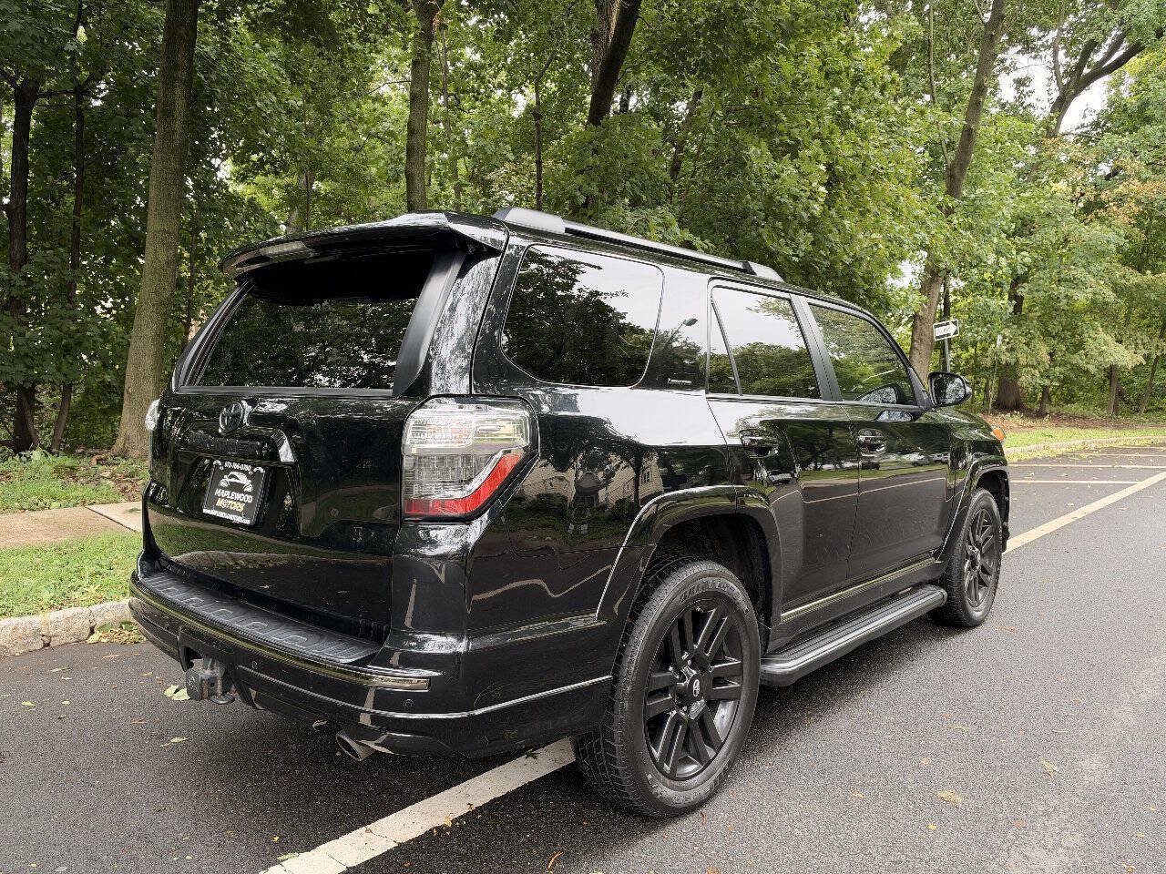 Used 2019 Toyota 4Runner Limited AWD/4WD image 5
