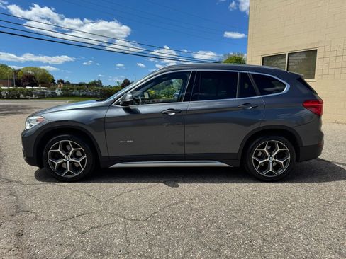 Used 2016 BMW X1 xDrive28i AWD/4WD image 5