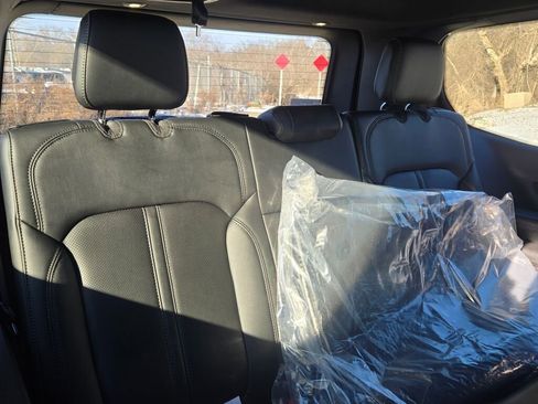 New 2026 Jeep Grand Wagoneer Limited w/ HD Trailer Tow Package image 12