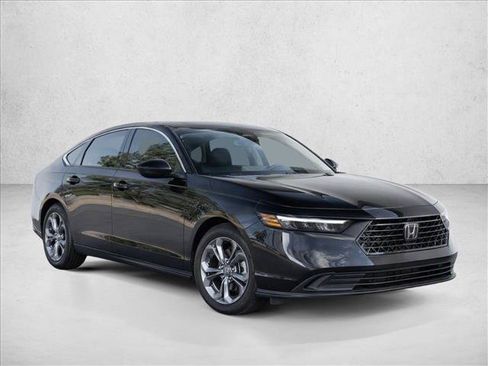 Used 2024 Honda Accord EX image 3