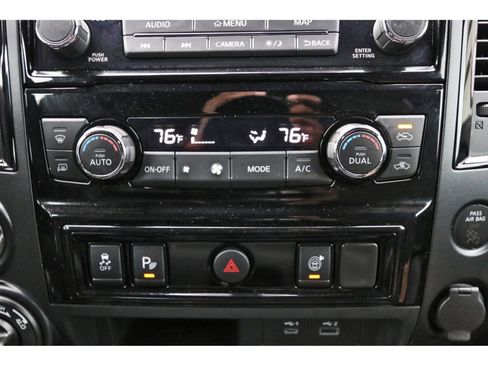 Used 2023 Nissan Titan PRO-4X image 25