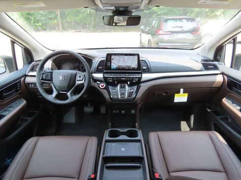 New 2026 Honda Odyssey Touring image 20